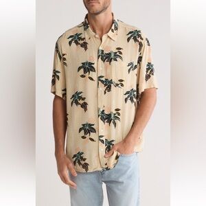 Billabong Patrick Short Sleeve Button-Up Shirt New With Tags Medium Hawaiian